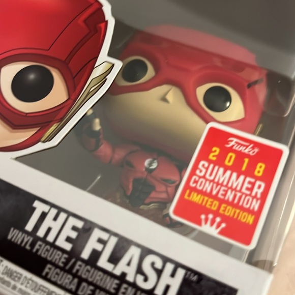 Funko Pop DC Justice League The Flash 208 - Picture 7 of 7